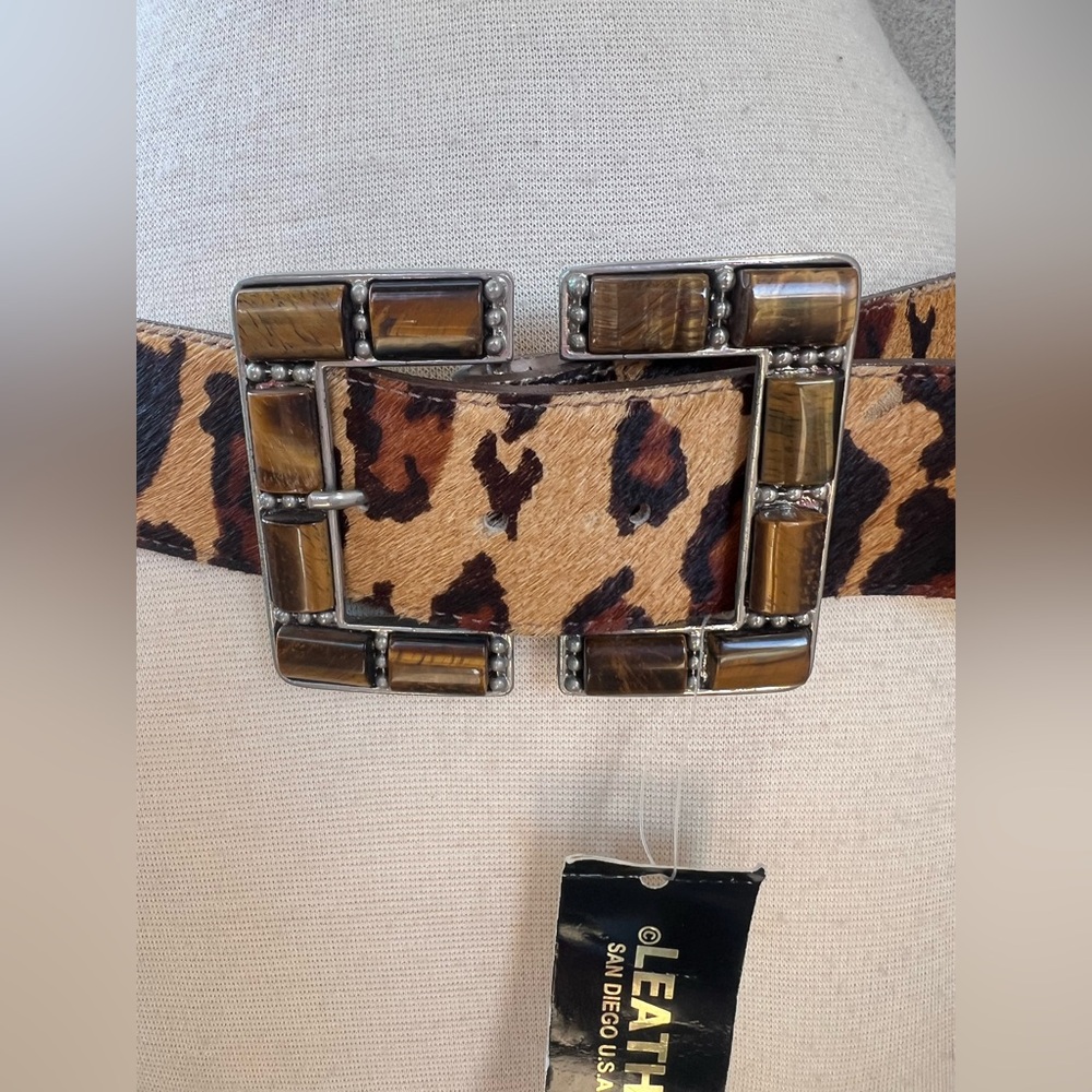 Leatherock glam belt leather leopard print buckle tiger eye stones Sz 36 NWT. - Picture 3 of 11